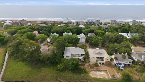 504 W Beach Ct, Folly Beach, SC 29439