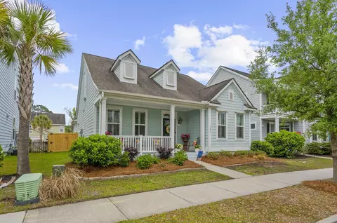 1822 Grovehurst Dr, Charleston, SC 29414