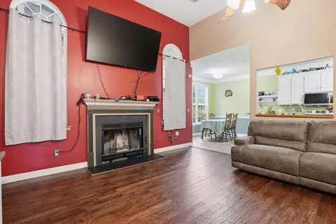 Living - 110 Tranquil Ln, Ladson, SC 29456 photo 4 of 4