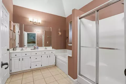 Bath - 110 Tranquil Ln, Ladson, SC 29456 photo 1 of 4