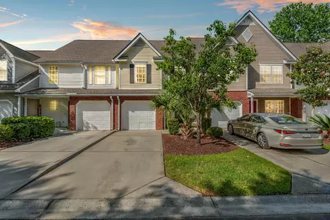 106 Madison Ct, Goose Creek, SC 29445