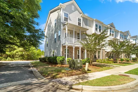 101 Rowans Creek Dr, Charleston, SC 29492