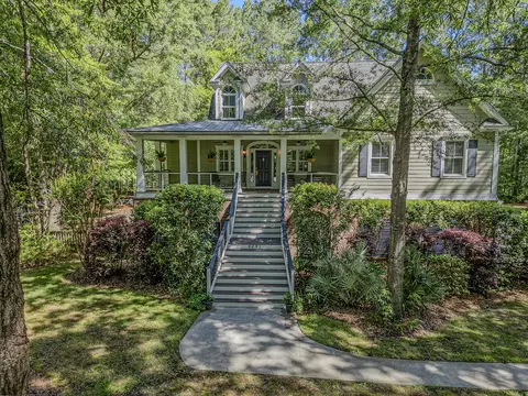 5291 Alpine Dr, Summerville, SC 29483