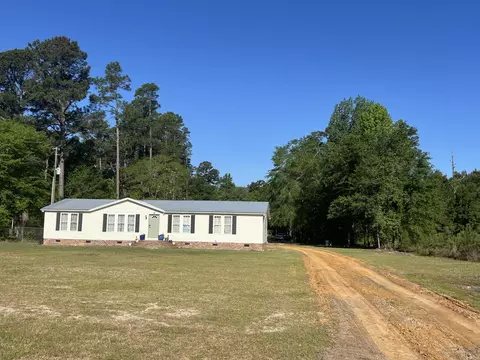 586 Scuffletown Rd, Ruffin, SC 29475