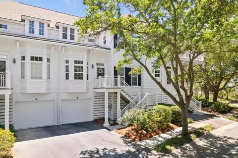 1551 Sea Palms Cres, Mount Pleasant, SC 29464