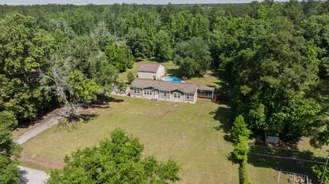 752 Nancys Pl, Ridgeville, SC 29472