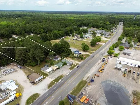 674 Sniders Hwy, Walterboro, SC 29488