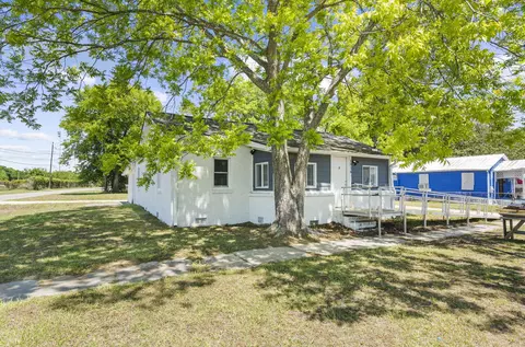 1938 English St, North Charleston, SC 29405