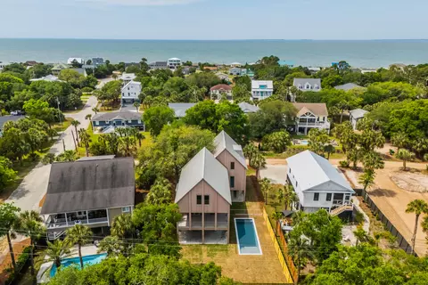 3102 Fort St, Edisto Island, SC 29438