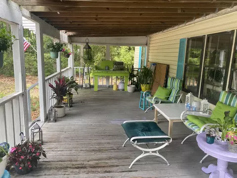 400 Butter Rd, Bonneau, SC 29431