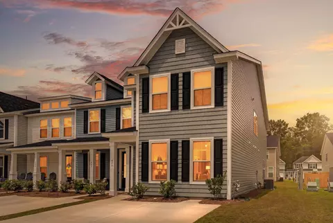 486 Green Fern Dr, Summerville, SC 29483