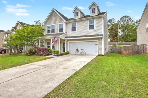 106 Medford Dr, Summerville, SC 29485
