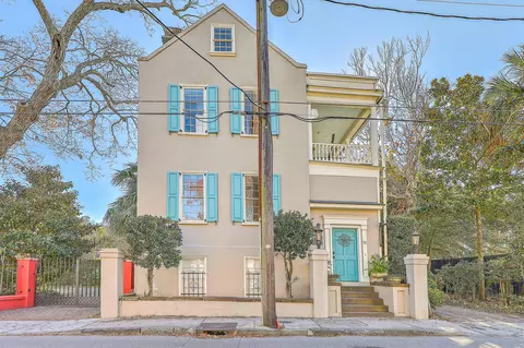 11 George St, Charleston, SC 29401