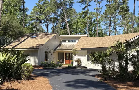 21 Myrtle Bank Rd, Hilton Head Island, SC 29926