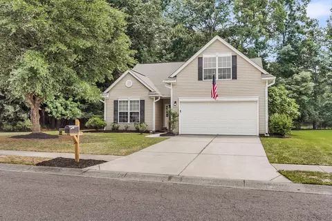 621 Beverly Dr, Summerville, SC 29485
