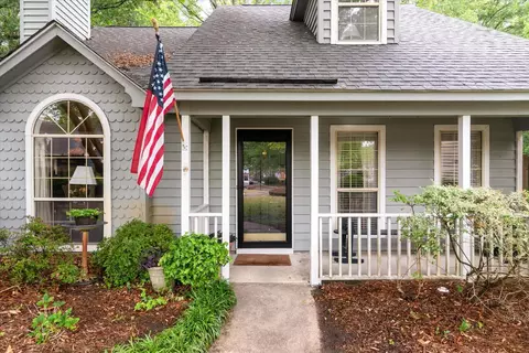 1263 Llewellyn Rd, Mount Pleasant, SC 29464