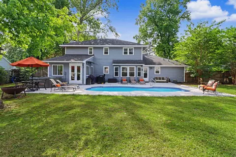 4 Mulroy Ct, Charleston, SC 29414