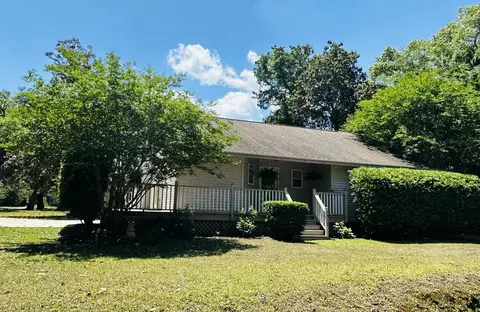 2041 Woodland Shores Rd, Charleston, SC 29412