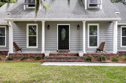 27 Westside Dr, Charleston, SC 29412