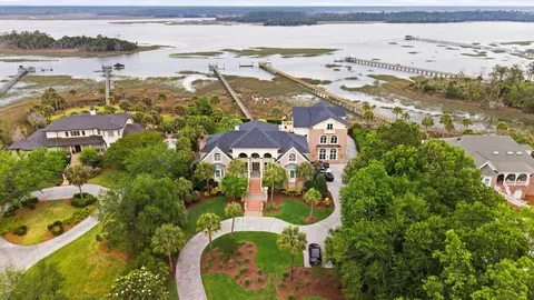 4145 Colonel Vanderhorst Cir, Mount Pleasant, SC 29466