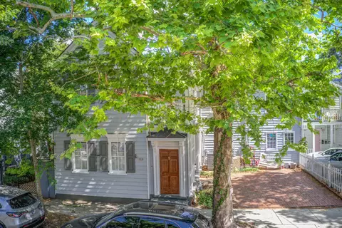 5 Bull St, Charleston, SC 29401