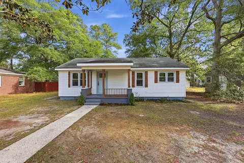 513 Warren St, Walterboro, SC 29488