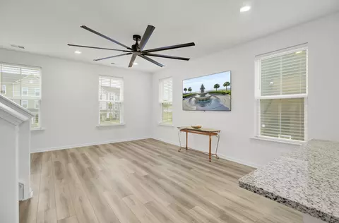 Living - 352 Herty Park Dr, Moncks Corner, SC 29461 photo 1 of 1
