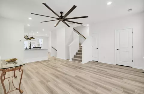 Entry Way - 352 Herty Park Dr, Moncks Corner, SC 29461 photo 9 of 11