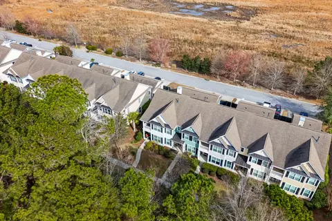 2068 Promenade Ct, Mount Pleasant, SC 29466