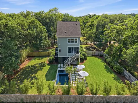 2238 Brown Pelican Ln, Charleston, SC 29412