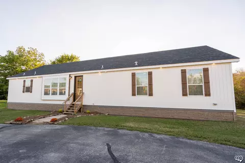 648 Bc Esates Ln, Cross, SC 29436