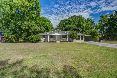 2734 Shadow Ln, North Charleston, SC 29406