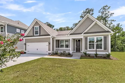 734 Maynard Ln, Summerville, SC 29486
