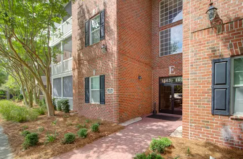 1565 Cambridge Lakes Dr UNIT 103E, Mount Pleasant, SC 29464