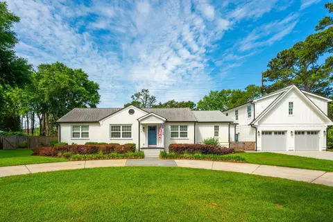 1010 Lansing Dr, Mount Pleasant, SC 29464