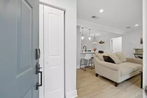 272 Alexandra Dr UNIT 14, Mount Pleasant, SC 29464
