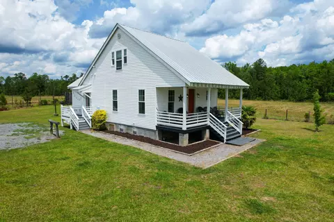 3034 French Santee Rd, Jamestown, SC 29453