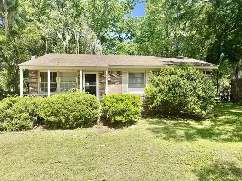 310 Birch Ave, Goose Creek, SC 29445