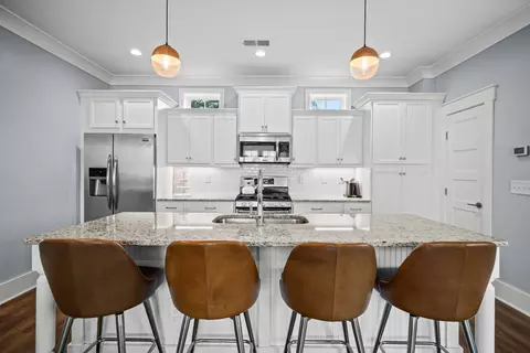 402 Sumter #C, Charleston, SC 29403