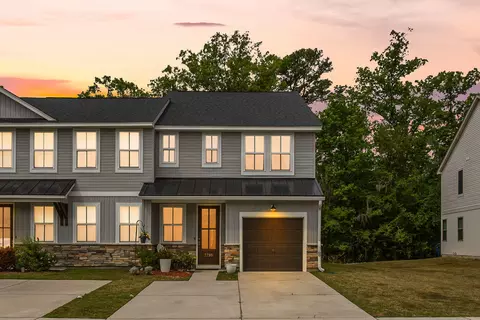 7789 Park Gate Dr, North Charleston, SC 29418
