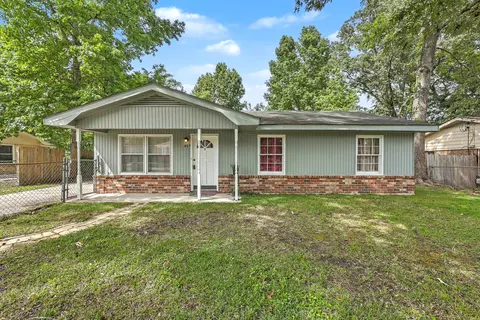 405 Madeline Dr, Goose Creek, SC 29445