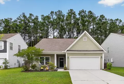 616 Snow Owl Dr, Summerville, SC 29486