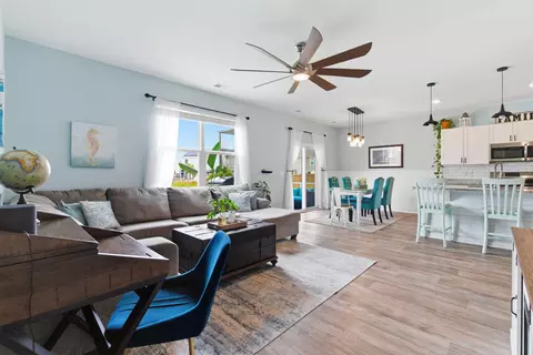 Living - 4904 Commodity Way, Ladson, SC 29485 photo 3 of 4