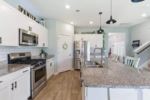 Kitchen - 4904 Commodity Way, Ladson, SC 29485 photo 3 of 3