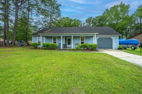 105 James Rd, Summerville, SC 29486