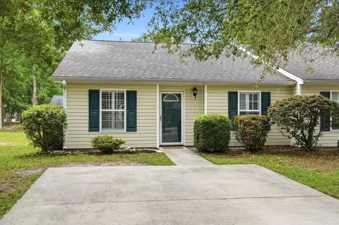 1689 Dexter Ln, Charleston, SC 29412