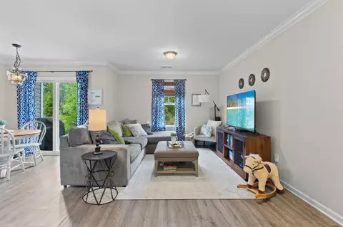 519 Truman Dr, Goose Creek, SC 29445