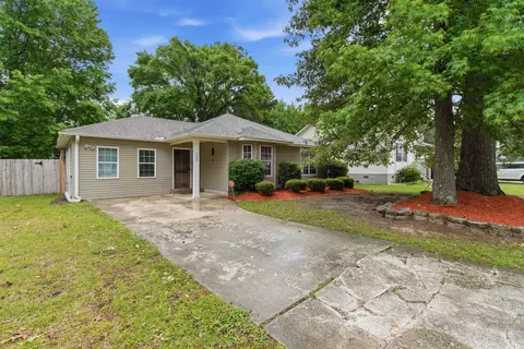 134 Pecan Grove Ave, Goose Creek, SC 29445