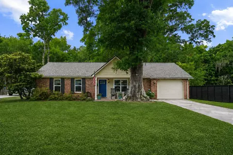1027 Yorktown Dr, Charleston, SC 29412