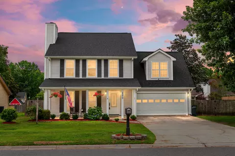 8370 Longridge Rd, North Charleston, SC 29418